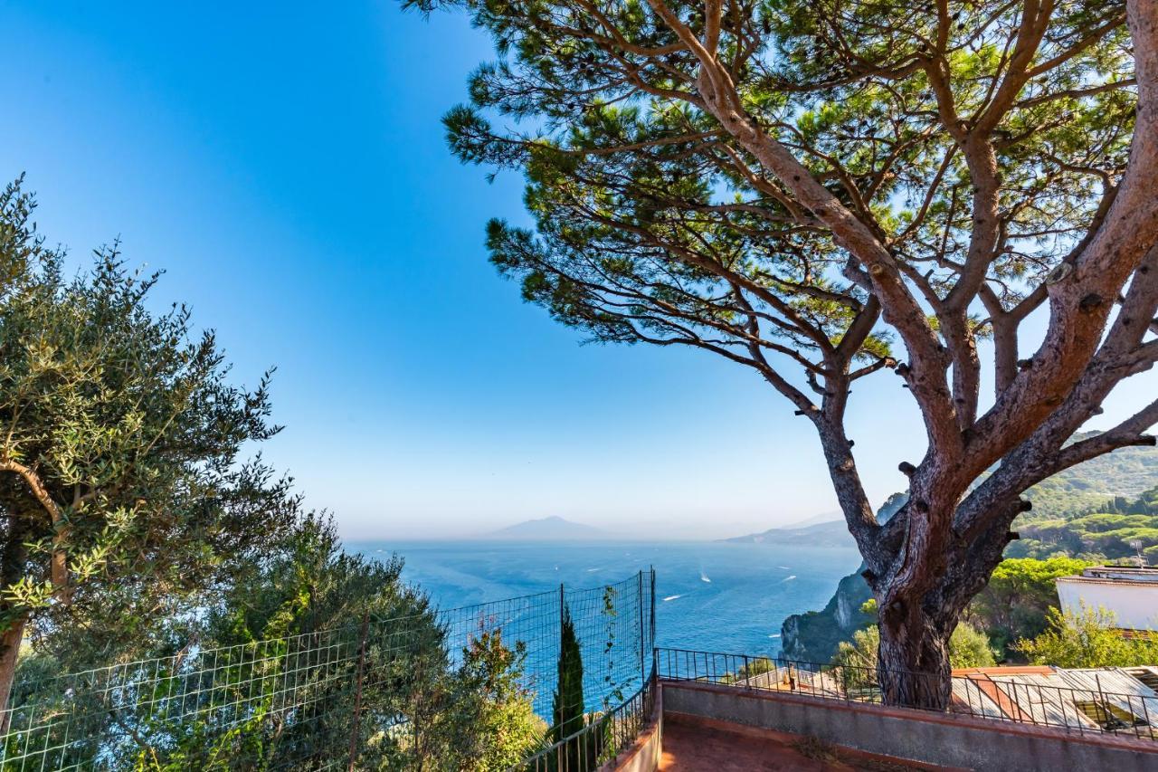 Capri Turquoise By Napoliapartments Exterior photo