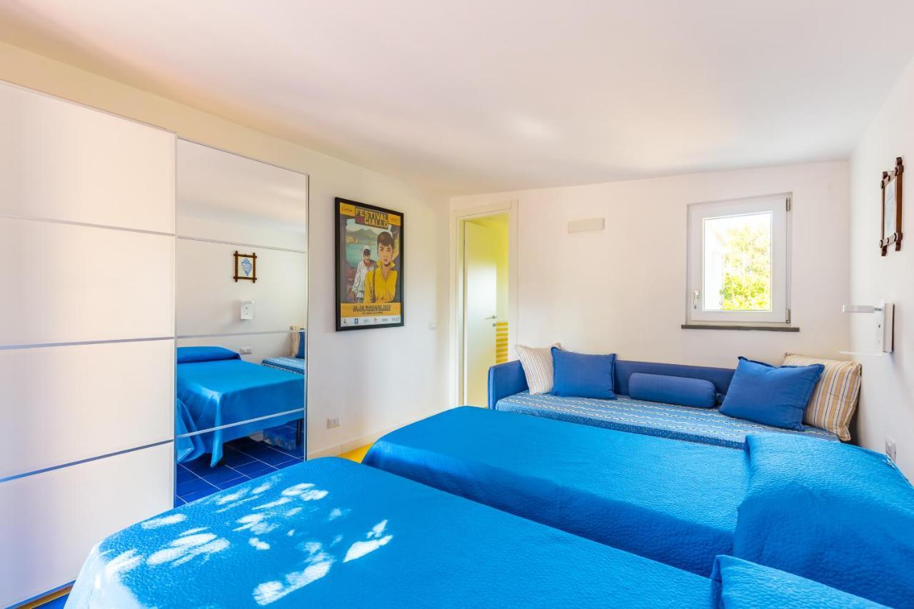 Capri Turquoise By Napoliapartments Exterior photo