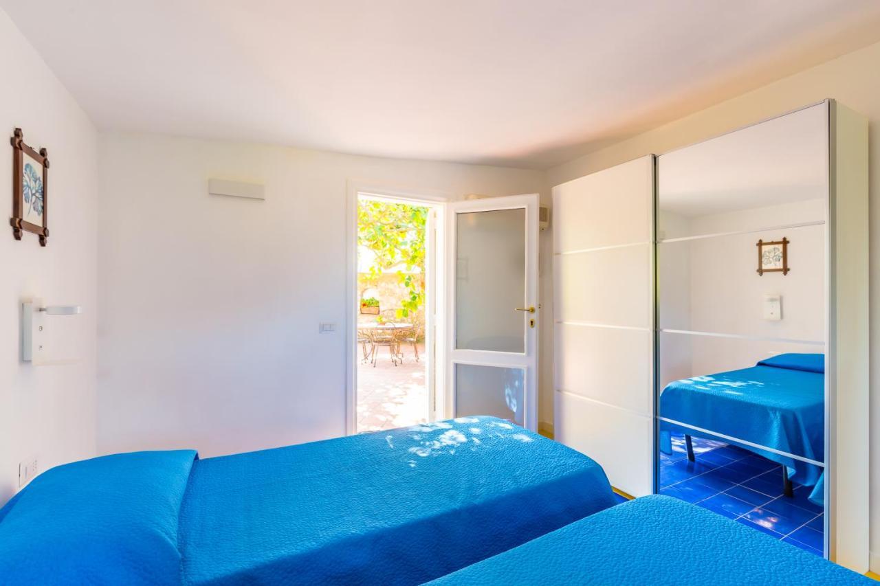 Capri Turquoise By Napoliapartments Exterior photo